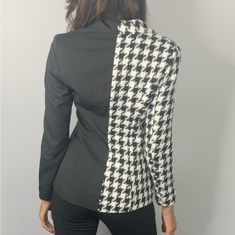 Blazer Half Black Half Pattern From Front And Bac… - image 2